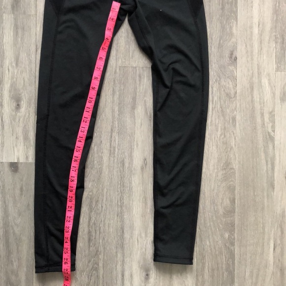 UnderArmour leggings - Picture 4 of 5